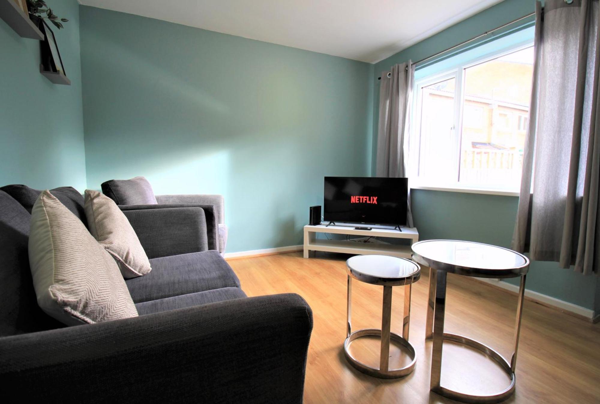 St House - Charming 3 Bed, 2 Bathrooms, Driveway Parking, Close To Town Centre Vakantiehuis Newcastle upon Tyne